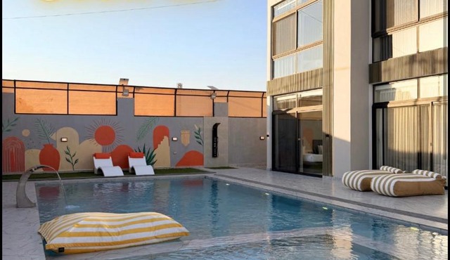 Sea Sands Villa