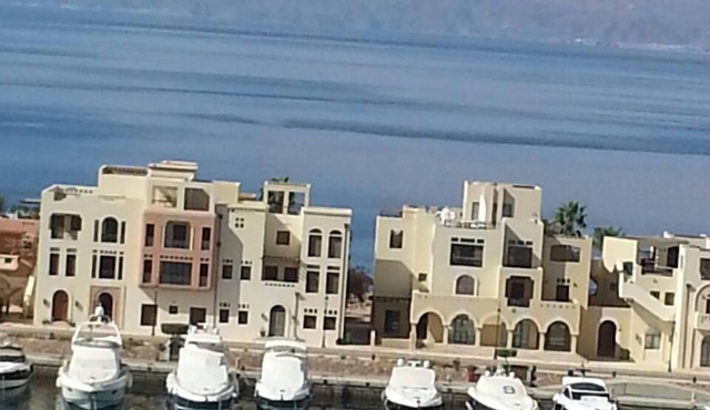Sea View Apartment- Tala Bay, Aqaba, JORDAN