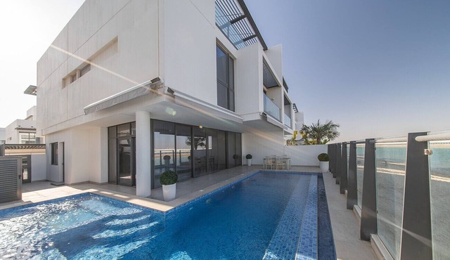 Sea View Luxury Escape 5BR Private Pool Villa