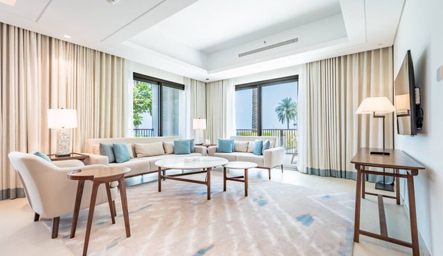 Seafront 4BR Apartment with Assistant Room in The Address Fujairah Residences Block B, Fujairah
