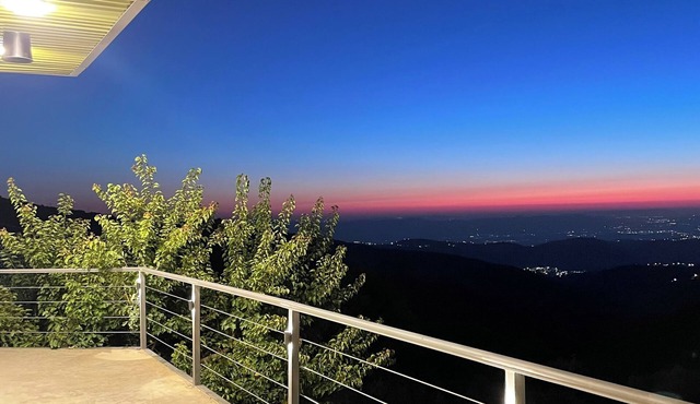 Shams Farm is a cozy two-bedroom chalet, comfortable & perfect for relaxation