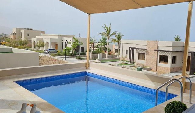 Sifah Beachfront 613B