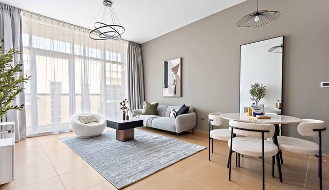 Silkhaus in Yasmine | Near Golf Course & Club