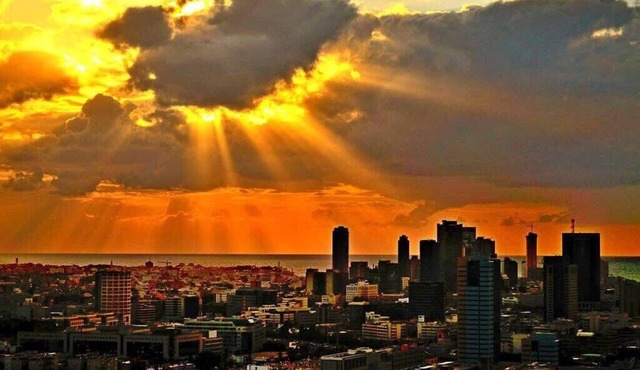 Six Spectacular 2BR Apt near Dizengoff Square