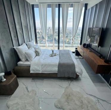 Sky High 15 Choose Between 2 Luxury Penthouses