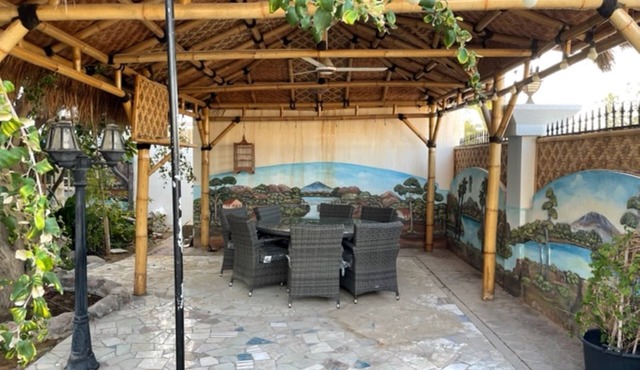 SOCIALIZED, ROMANTIC, 20 MINUTES TO ABU DHABI INT AIR PORT, 3MIN TO GROCERY/REST