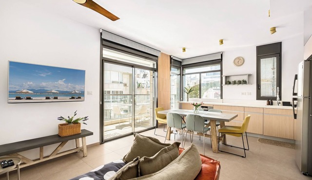 Spacious 3BR in Serene Tel Aviv-Yafo