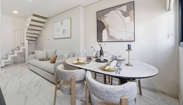 Spacious Family Duplex- The Shouk House