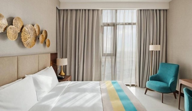 Standard Room Near Maktoum Airport By E R