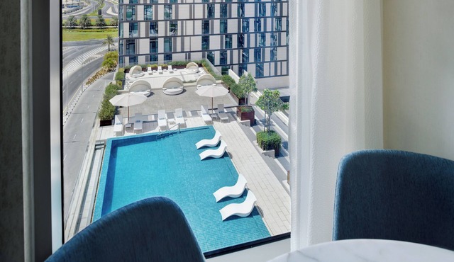 Staybridge Suites Dubai Al-Maktoum Airport by IHG