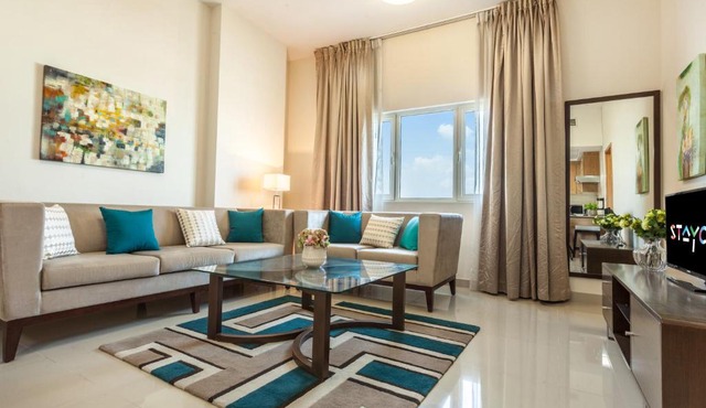 Staycae Holiday Homes - Suburbia