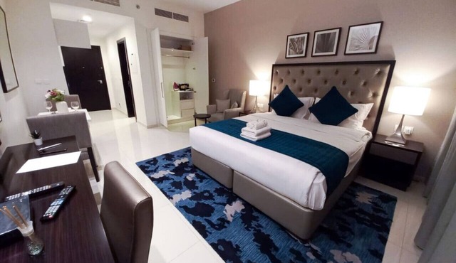 StoneTree - Furnished Studio - Celestia B