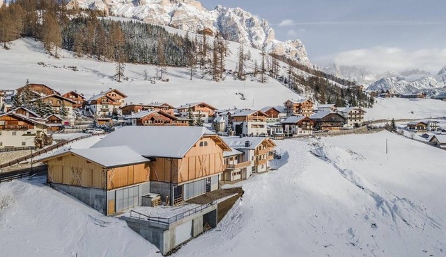 Studio Apartment 'Biohof Ruances' with Mountain View, Balcony and Wi-Fi in San Cassiano