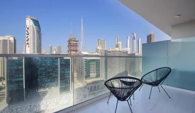 Studio Fashion Ave Dubai Mall Partial Burj Khalifa