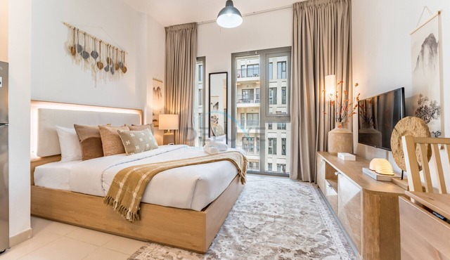 Studio Near the Community Park, Only a Short Drive from Hamdan Sports Complex