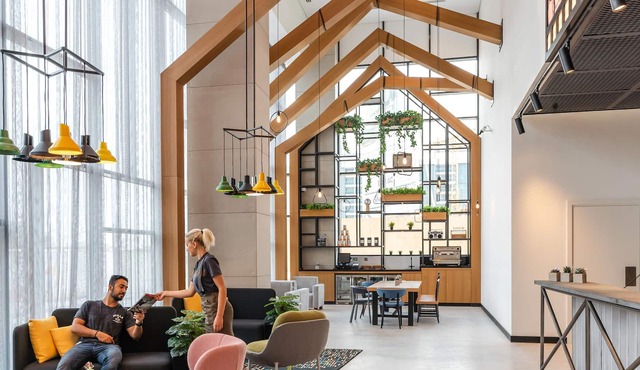 Studio One Hotel
