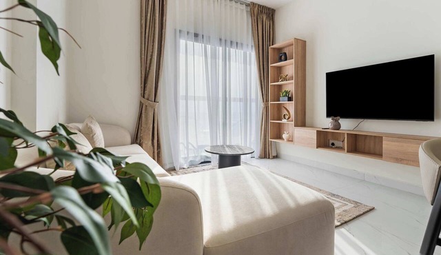 Stylish 1BR | Pool, Gym & Metro Access