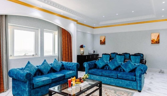 Sunday Mangrove RAK – Luxury King Suite
