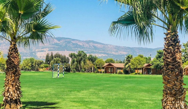 The Village – Jordan Riverside TravelHotel