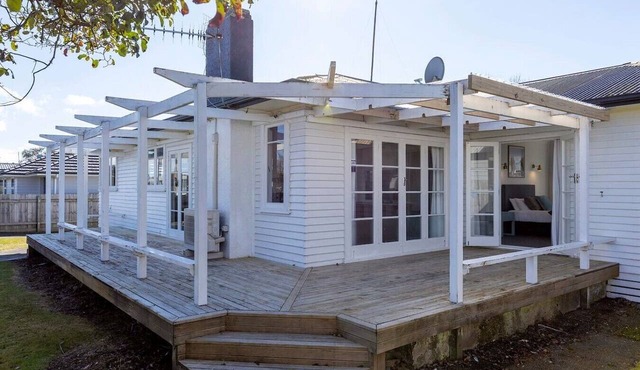 The White Veranda - classic character and modern comfort in Taupō