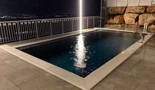 Tranquil Luxury Villa Overlooking Jezreel Valley