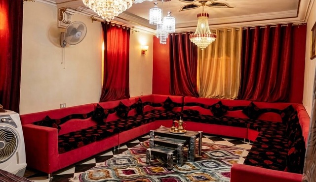 Traveliano Guest House