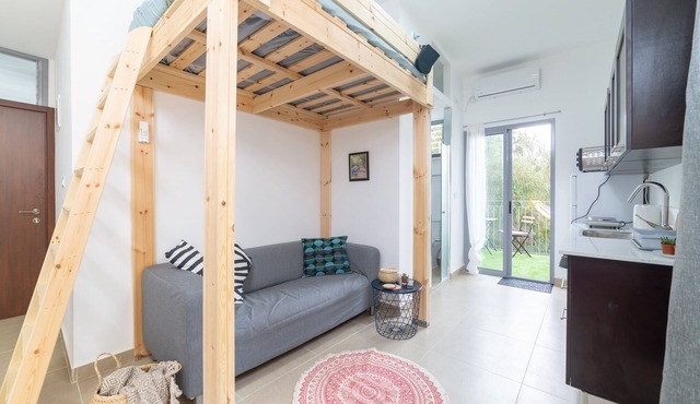Tree House Oasis- studio 3