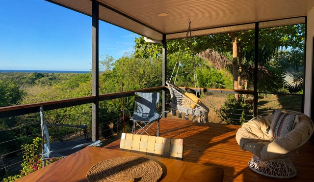 Tropical Oasis with Ocean Views & Large Terrace