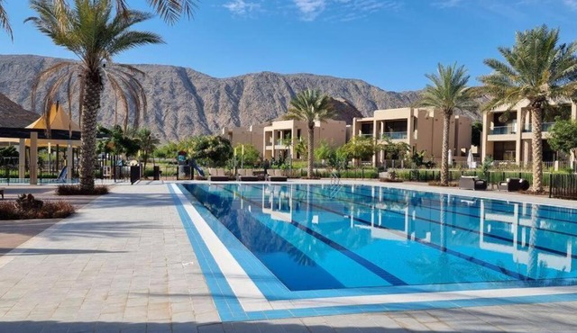 Two bedroom Apartment Muscat Bay