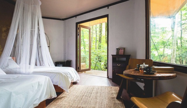 Two meals included Glamping while enjoying the f/Shiojiri Nagano in Shiojiri