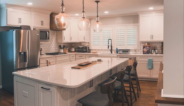 Updated Midtown Retreat with Pool, Huge Kitchen & Family Outdoor Space in Columbus