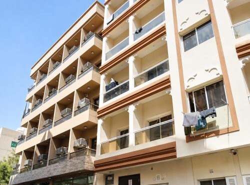 Urban Comfort Stay in Deira