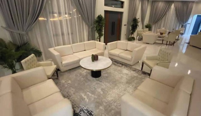 Vally farm house, Indoor pool