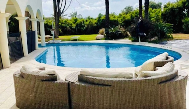 Very clean Villa in Ceasaria