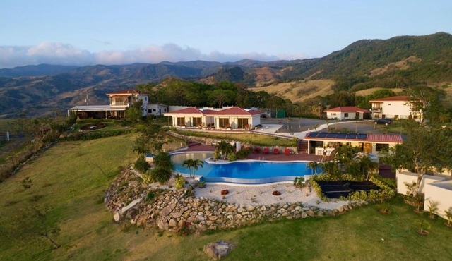 Vida Mountain Resort & Spa Adults Only