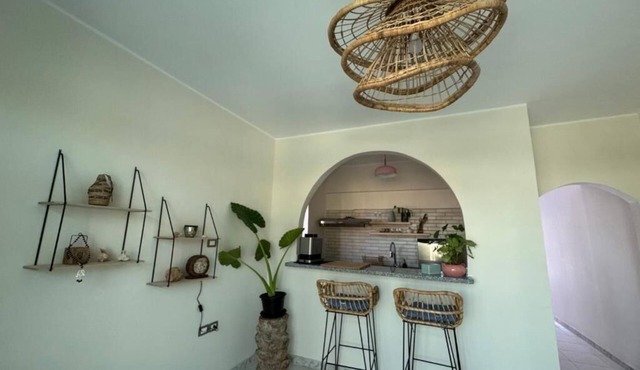 Villa Anna & Snake - One-Bedroom Apartment with Sea View and Terrace