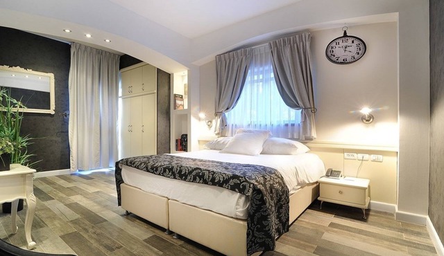 Villa Carmel Boutique Hotel