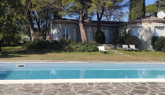 VILLA SOFIA Lake view. Large salt water pool. in San Felice del Benaco