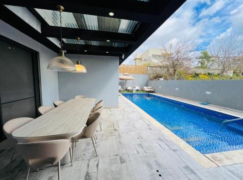 Villa Sol Aviv - וילה מושלמת עם בריכה פרטית למשפחות וקבוצות בנתיבות