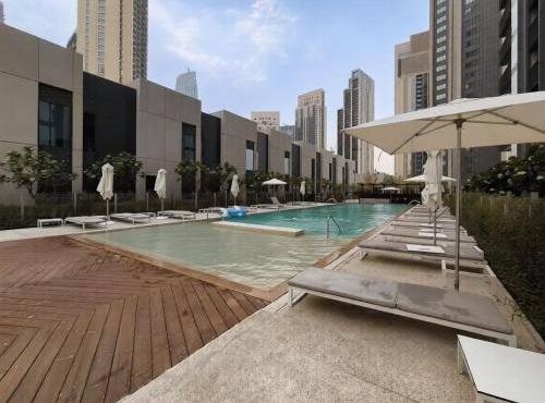 Vogue Vacation Homes, Creek Gate, Creek Harbour Waterfront Living close to Downtown, Burj Khalifa and Dubai Mall, Three Bedroom Plus Maid Room Duplex Apartment with Balcony and City View, Access to all Amenities