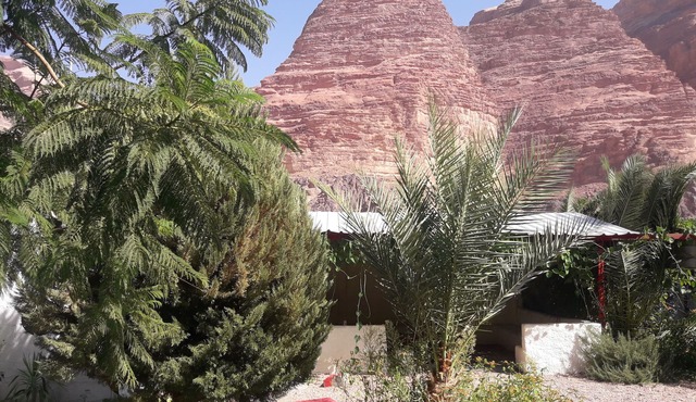 wadirum hostel