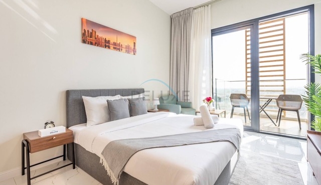 Walking Distance to the Metro Studio, Short Drive to Expo 2020, Alexis Tower