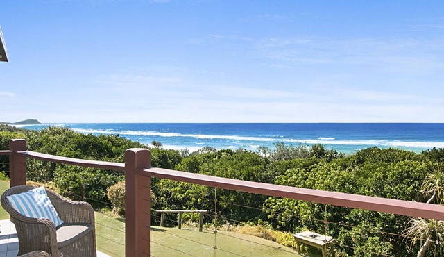 White Waves 6 Perfect for Hastings Point, Splendour in the grass, Cabarita Beach and Pottsville in Hastings Point