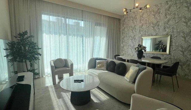 Wonderful 2BR With Balcony - Dubai creek Harbour