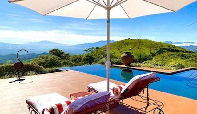 Wonderful Mountain Views Villa Pool