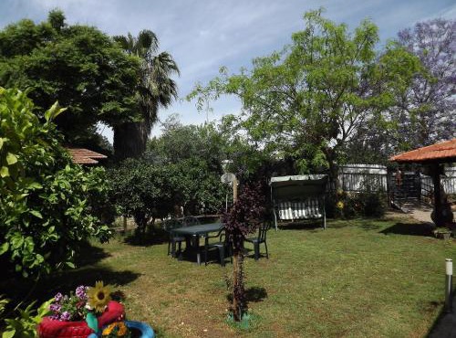 Zimmer In The Garden