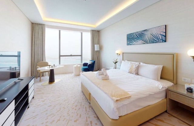 The Palm Jumeirah 