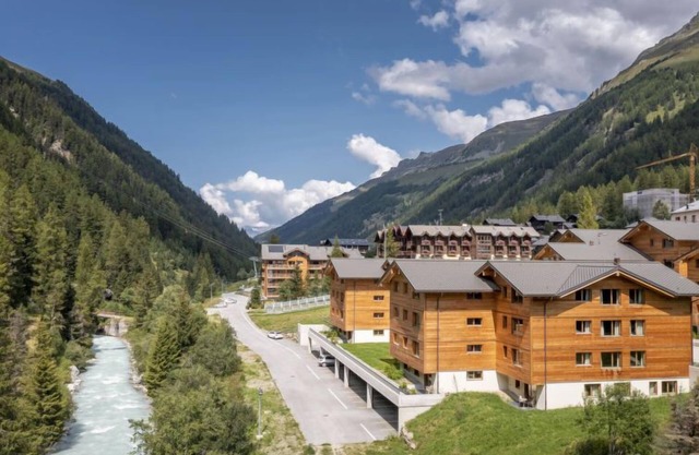 Swisspeak Resorts Zinal Persons 