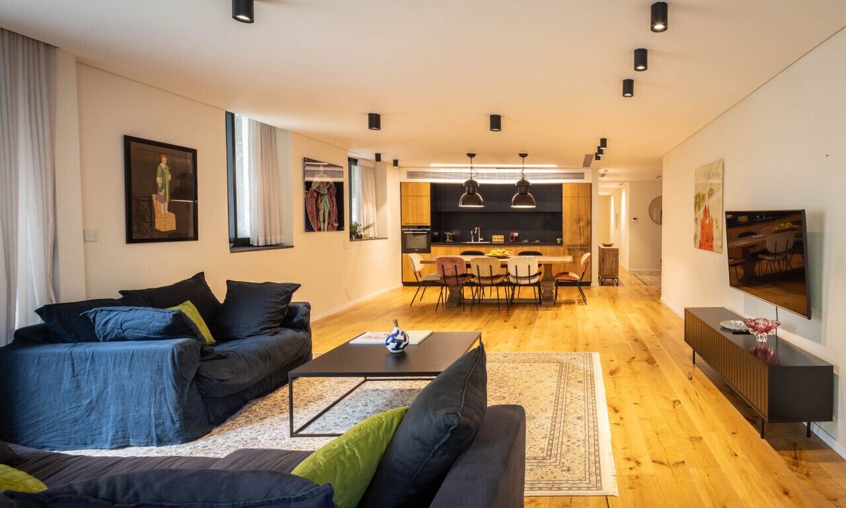 Tel Aviv City Center Apartment | MAMAD - Tel Aviv Paradise Haven by Sea N' Rent