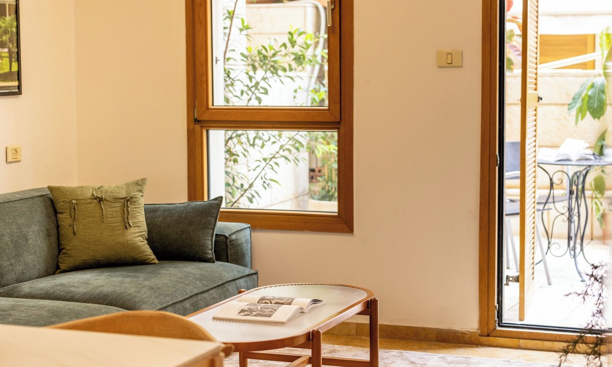 Jaffa Apartment | Andromeda's Charm by Sea N' Rent